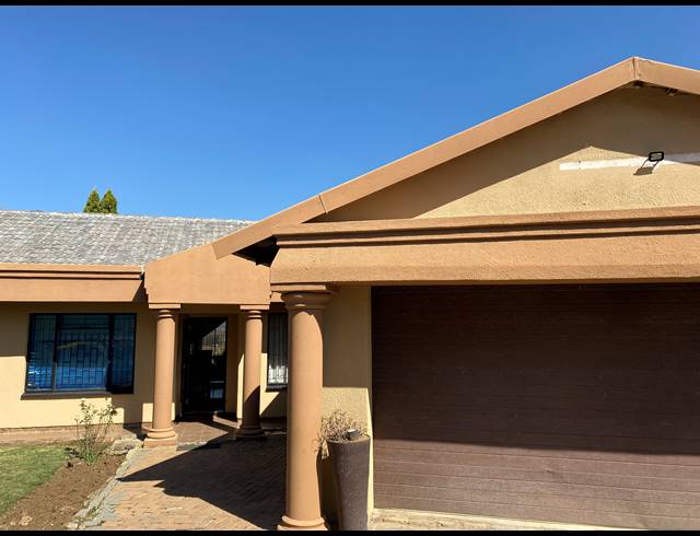 3 BEDROOM HOUSE FOR SALE IN BRACKENDOWNS
